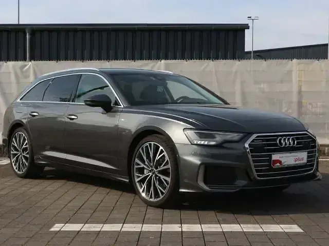 Gebraucht Audi A6 S-Line 265 PS (194 kW) 2022 Daytonagrau perleffekt Kombi