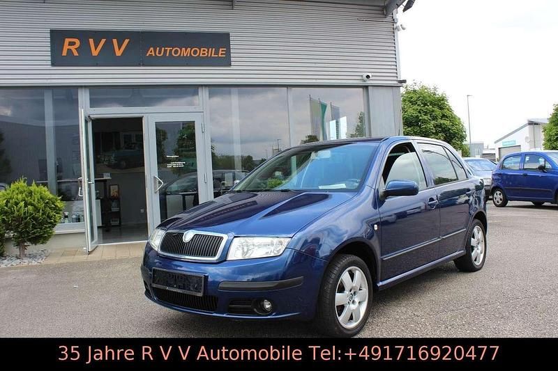 Blau Gebraucht 2007 Skoda Fabia Ambiente Kleinwagen | 888 € (Superpreis) - Bild 1/4