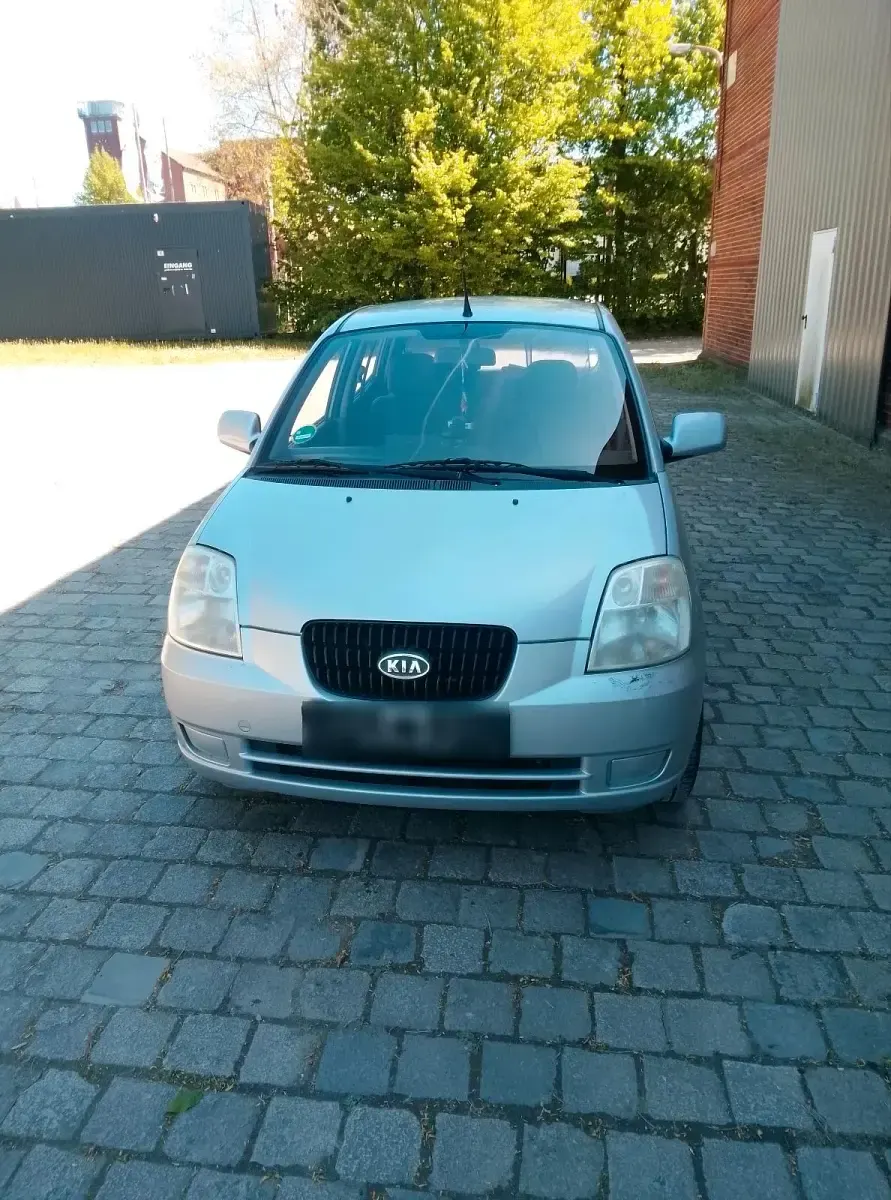Gebraucht Kia Picanto 60 PS (44 kW) 2005 Silber Kleinwagen