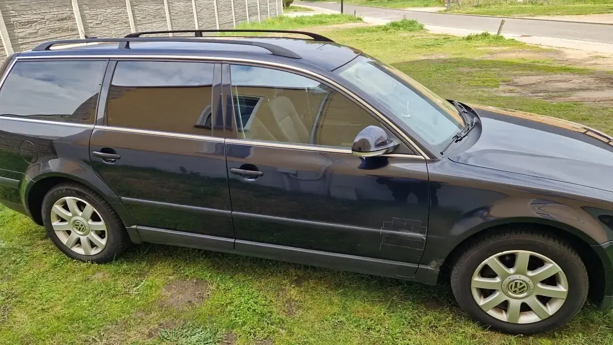 Usata VW Passat 131 CV (96 kW) 2005 Nero Station wagon
