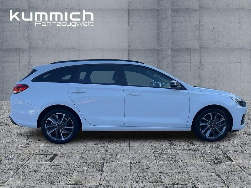 Gebraucht Hyundai i30 Advantage 101 PS (74 kW) 2025 Weiß Kombi