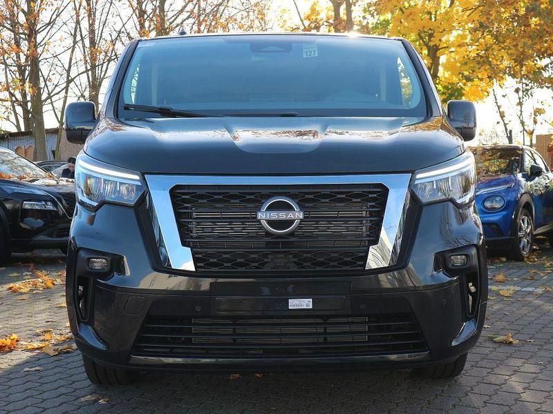 Neu Nissan Primastar Tekna 170 PS (125 kW) 2025 Midnight black Van / Kleinbus