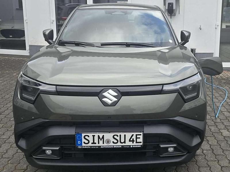 Gebraucht Suzuki e-Vitara Comfort+ 135 kW (184 PS) 2026 Land breeze green pearl SUV