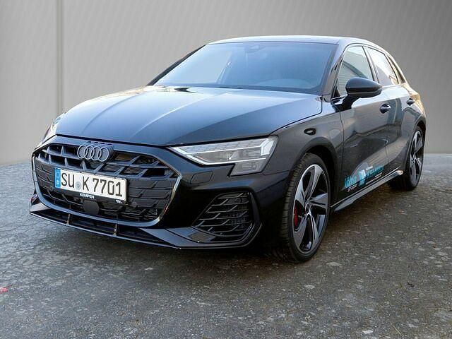 Gebraucht Audi S3 Performance 333 PS (244 kW) 2024 Mythosschwarz metallic Limousine
