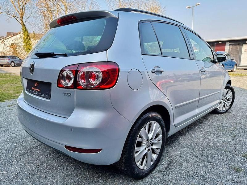 Gebraucht VW Golf Plus Cross 105 PS (77 kW) 2013 Silber Van / Kleinbus
