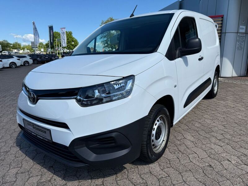 Weiß Gebraucht 2021 Toyota Proace City Van | 14.990 € (Fairer Preis) - Bild 1/4
