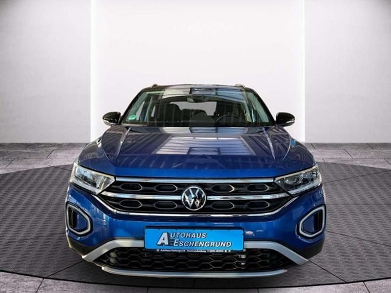 Gebraucht VW T-Roc Style 150 PS (110 kW) 2025 Blau SUV