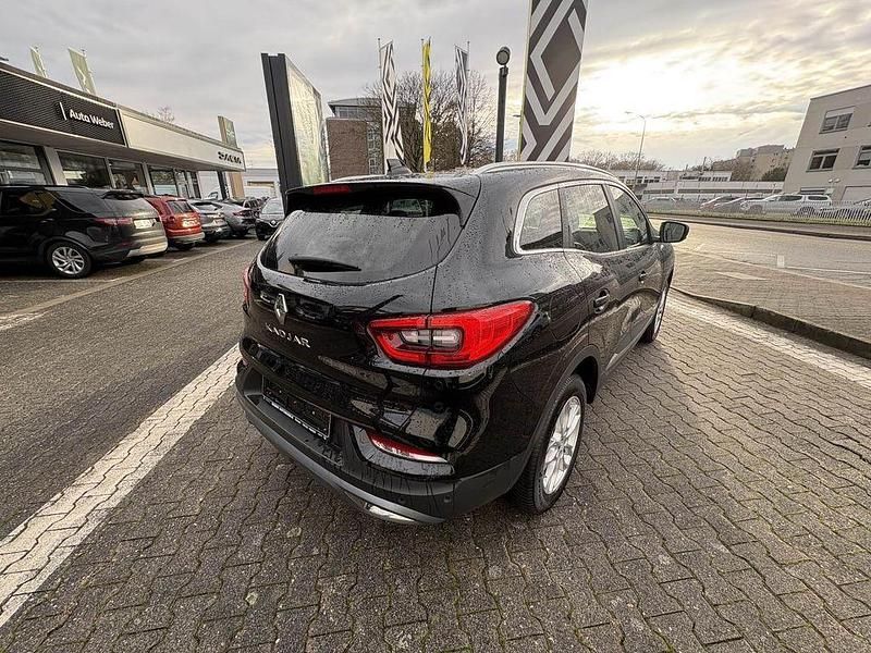 Gebraucht Renault Kadjar Intens 140 PS (102 kW) 2021 Schwarz SUV