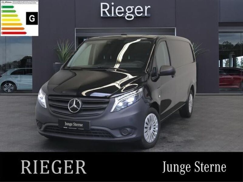 Black metallic Gebraucht 2022 Mercedes Vito Van / Kleinbus | 33.939 € - Bild 1/4