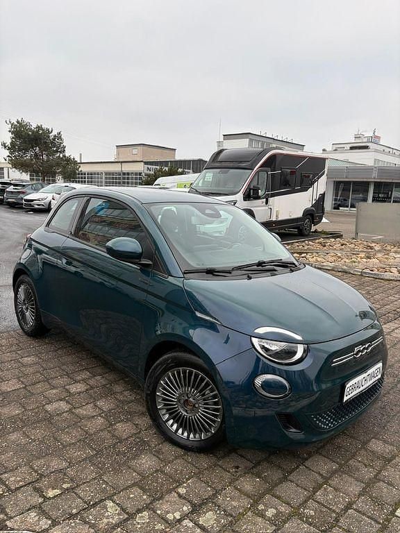 Gebraucht Fiat 500e Icon 69 kW (95 PS) 2022 Grün Limousine