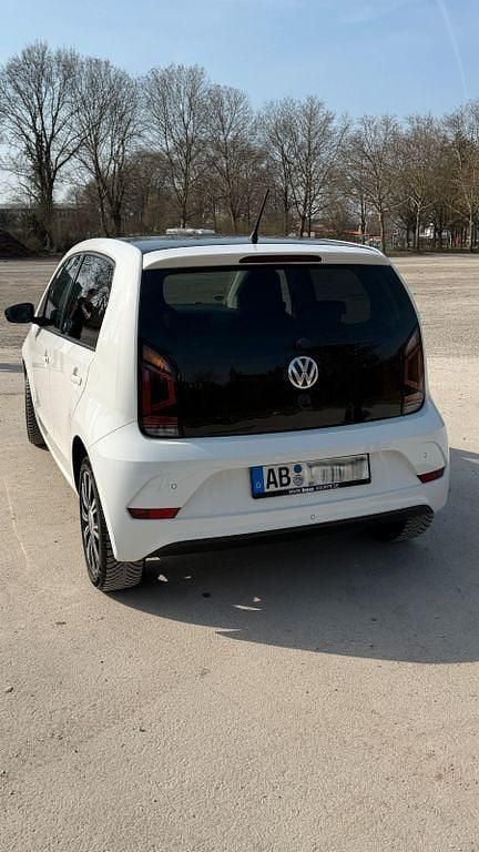 Gebraucht VW up! Sound 75 PS (55 kW) 2018 Weiß Kleinwagen