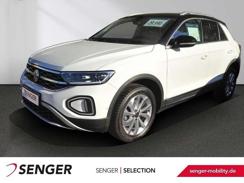 Weiß Gebraucht 2024 VW T-Roc Style SUV | 29.990 € (Fairer Preis) - Bild 1/4
