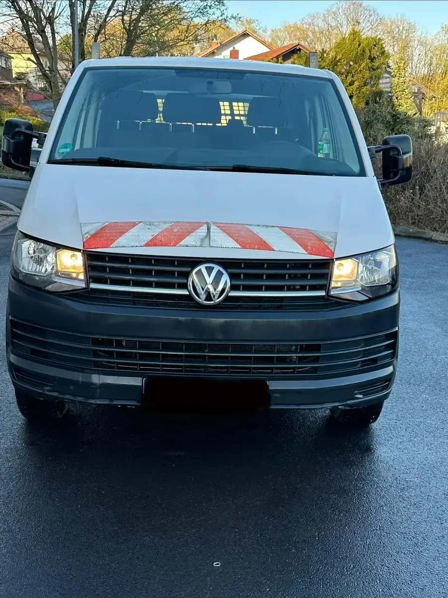 Second-hand VW Transporter 150 CP (110 kW) 2019 Alb Van