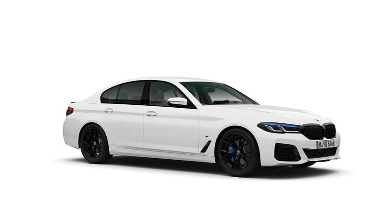 Gebraucht BMW 540 Shadowline 333 PS (244 kW) 2026 Limousine