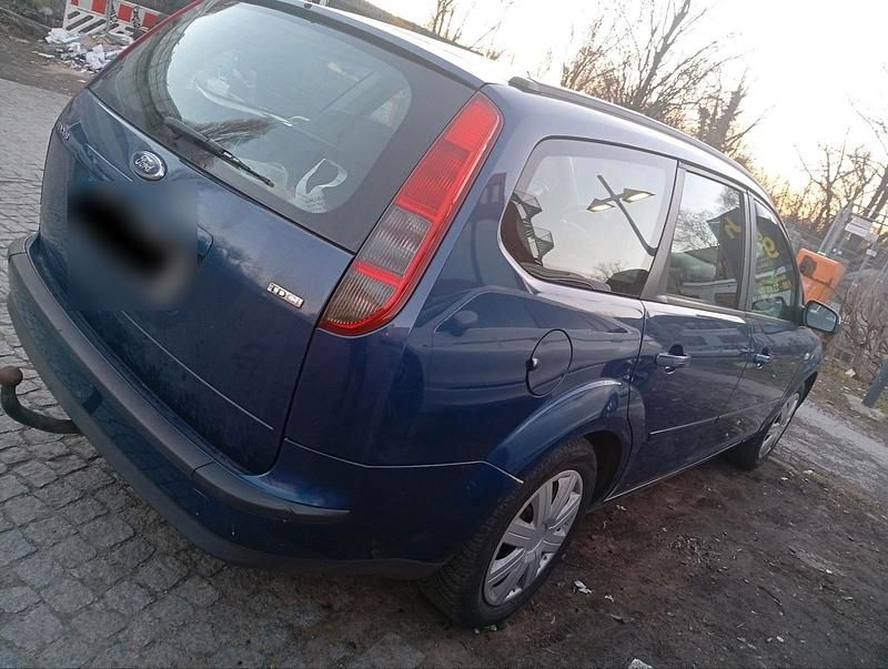 Gebraucht Ford Focus 109 PS (80 kW) 2007 Kombi