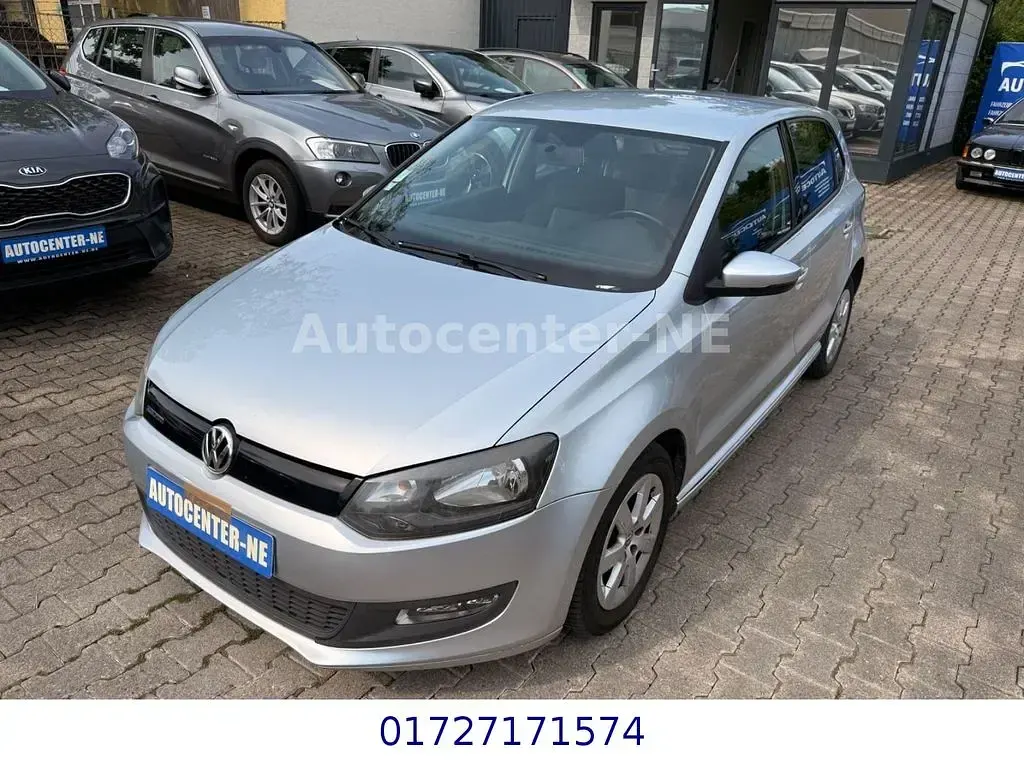 Gebraucht VW Polo Trendline 75 PS (55 kW) 2012 Silber Kleinwagen
