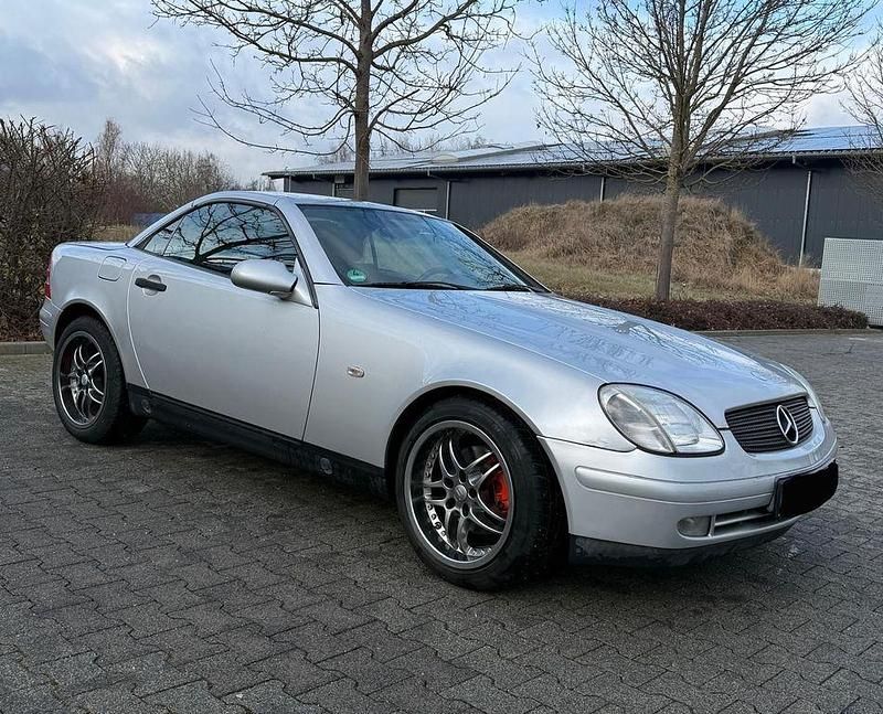 Gebraucht Mercedes SLK200 136 PS (100 kW) 1999 Silber Cabrio
