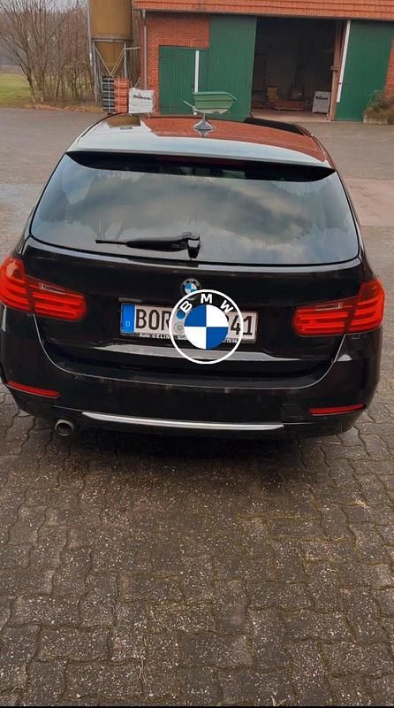 Gebraucht BMW 320 184 PS (135 kW) 2014 Schwarz Kombi