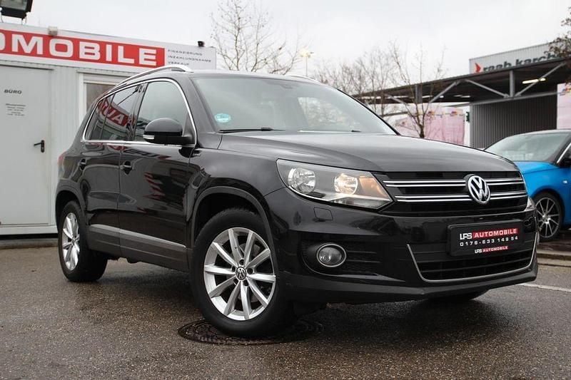 Gebraucht VW Tiguan LOUNGE 122 PS (89 kW) 2015 Schwarz SUV