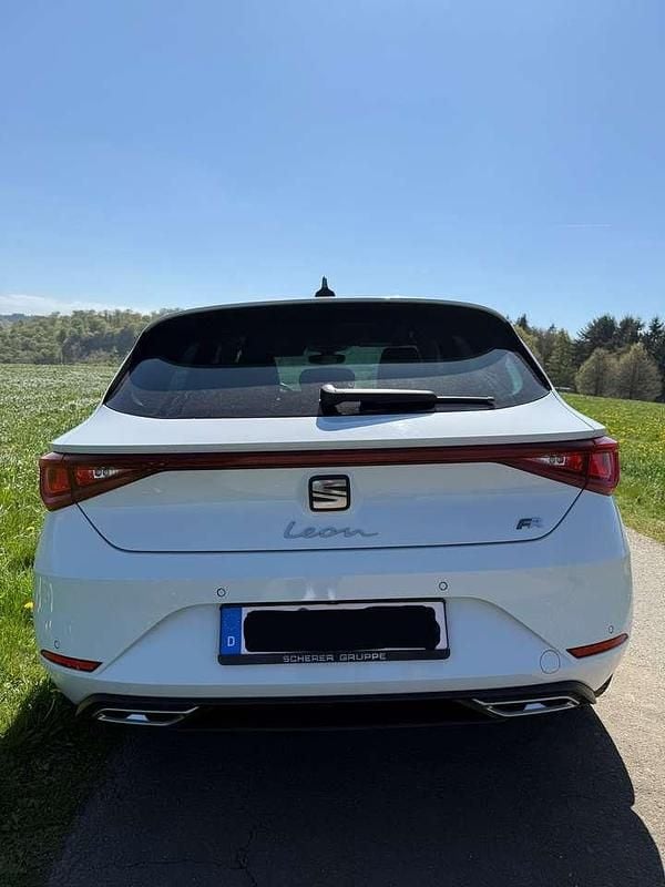 Second-hand Seat Leon FR 150 CP (110 kW) 2020 Alb Hatchback