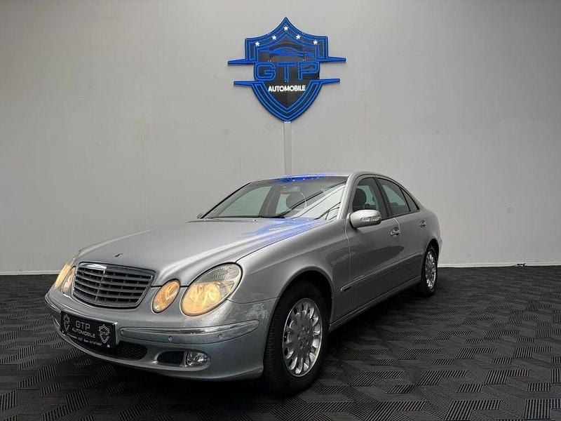 Silber Gebraucht 2002 Mercedes E240 Limousine | 4.500 € (Guter Preis) - Bild 1/4