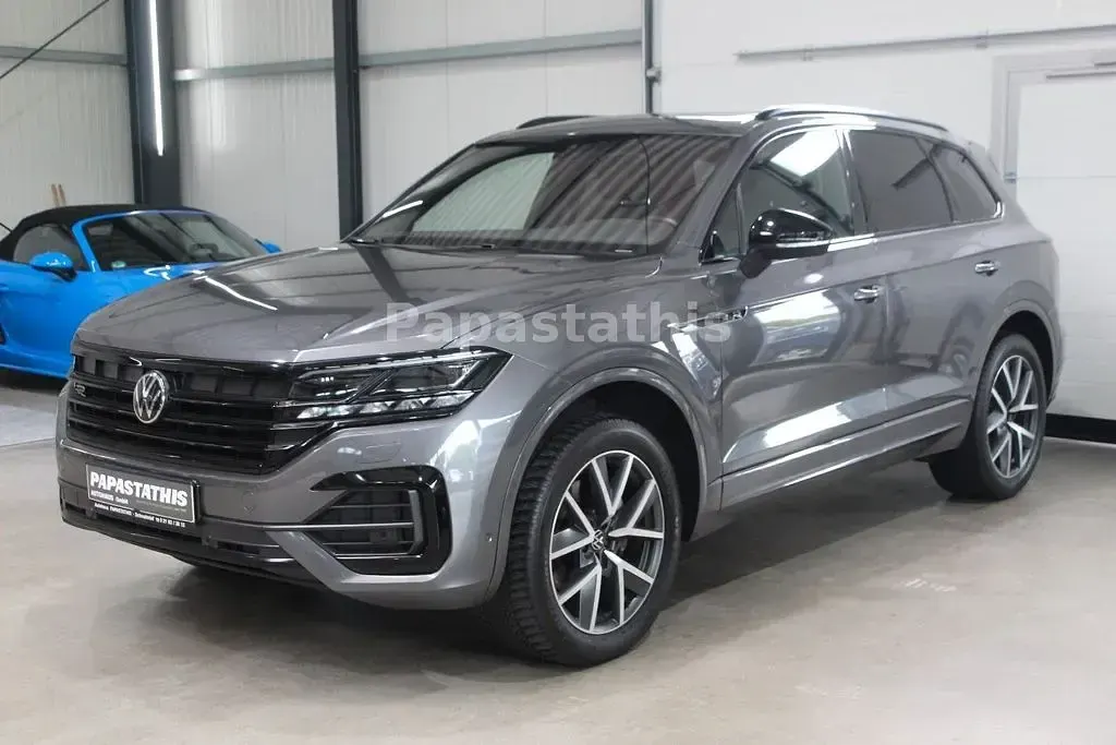 Gebraucht VW Touareg R-line 286 PS (210 kW) 2023 Grau SUV