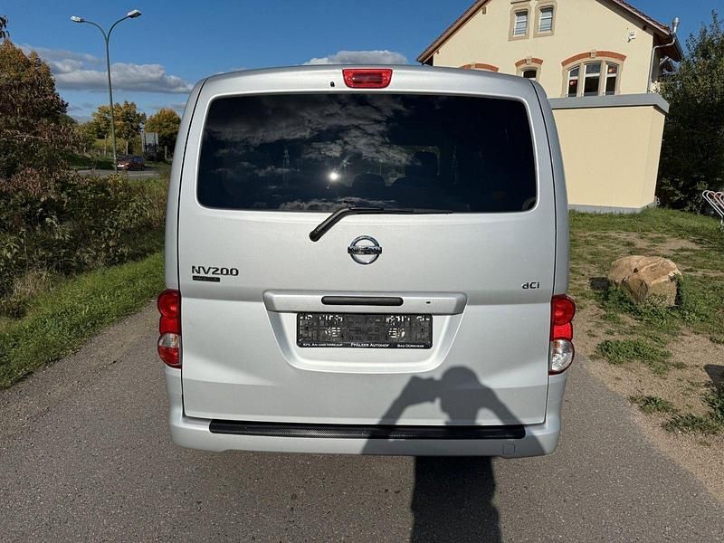 Gebraucht Nissan Evalia Tekna 110 PS (80 kW) 2015 Silber Van / Kleinbus