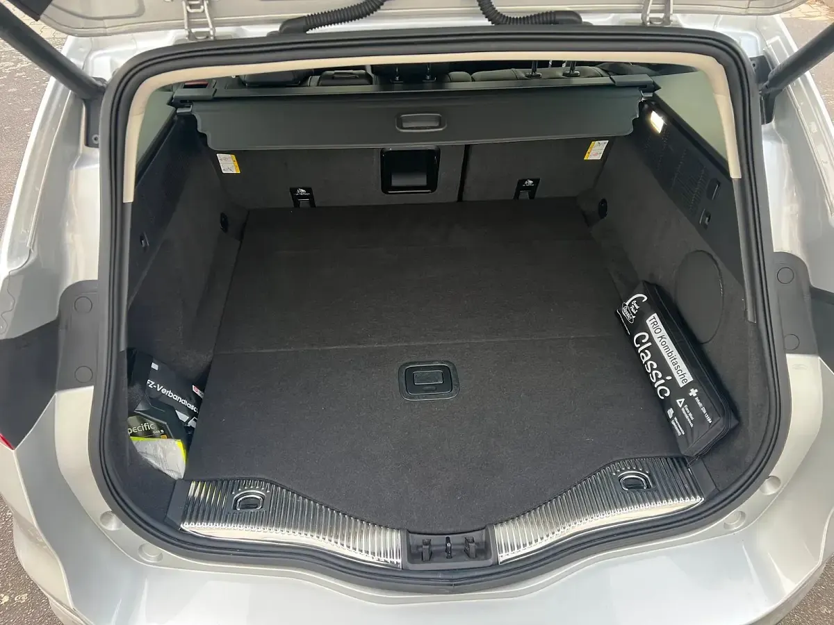 Gebraucht Ford Mondeo Titanium 165 PS (121 kW) 2019 Silber Kombi