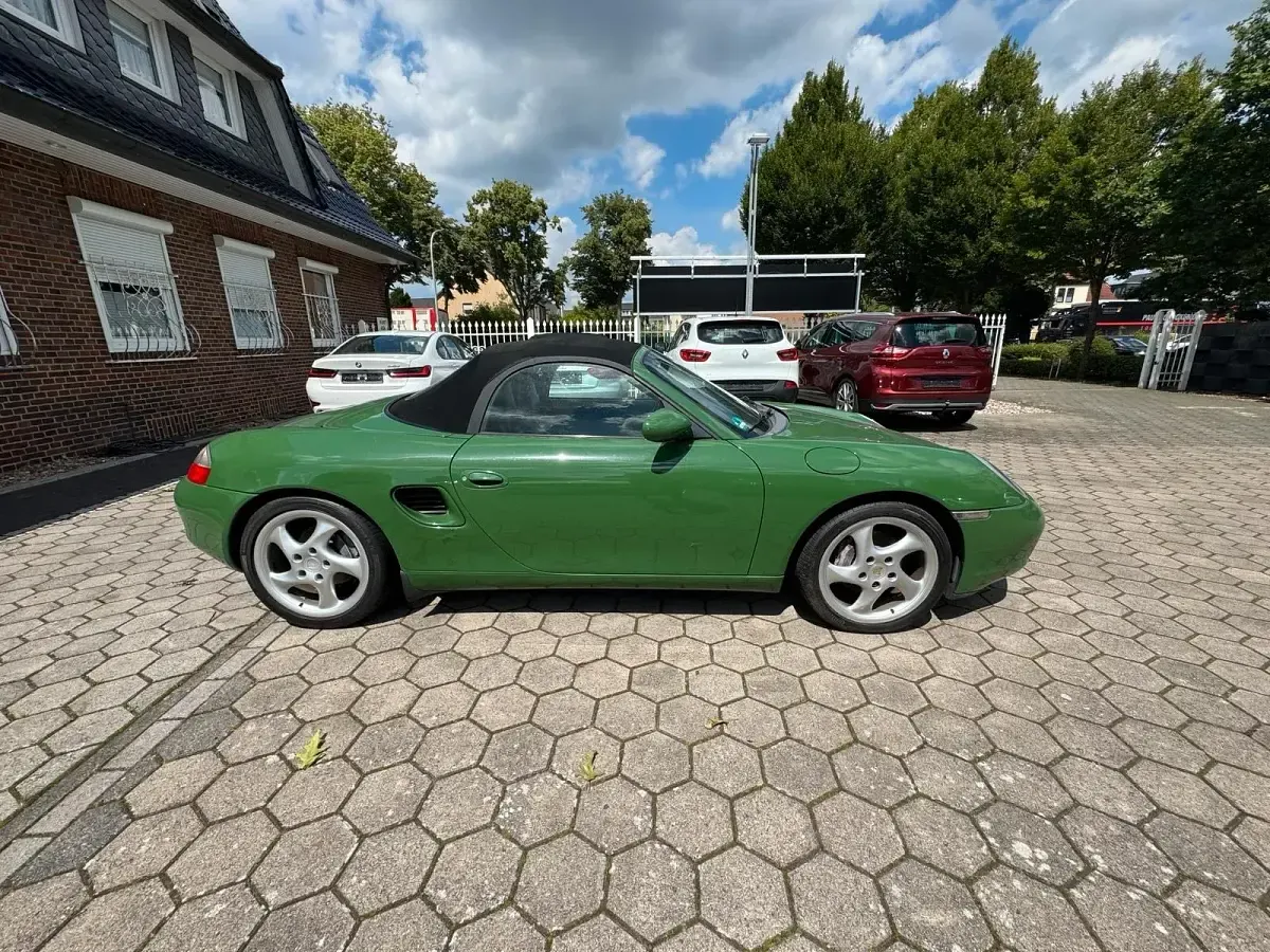 Gebraucht Porsche Boxster 220 PS (161 kW) 2001 Grün Cabrio