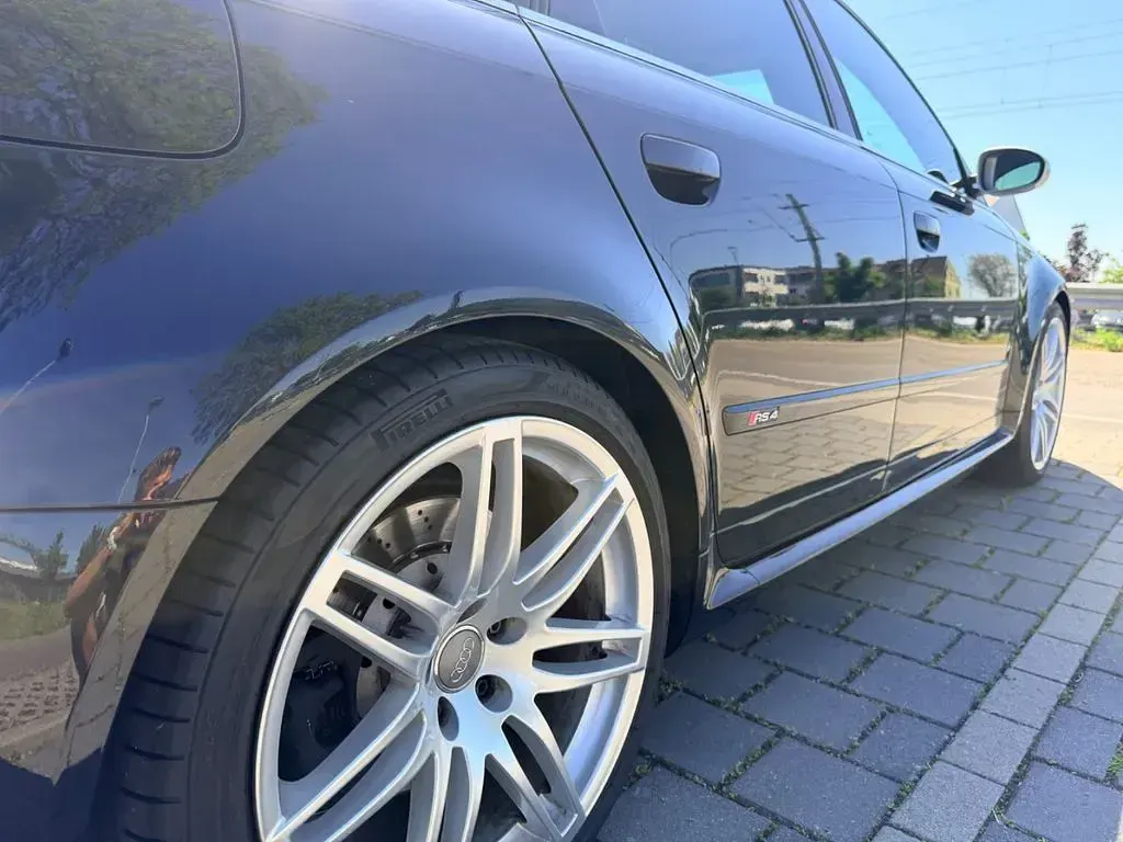 Gebraucht Audi RS4 Sport 420 PS (308 kW) 2007 Phantomschwarz Limousine
