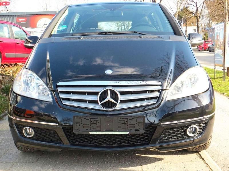 Gebraucht Mercedes A150 Avantgarde 95 PS (69 kW) 2008 Schwarz Kleinwagen