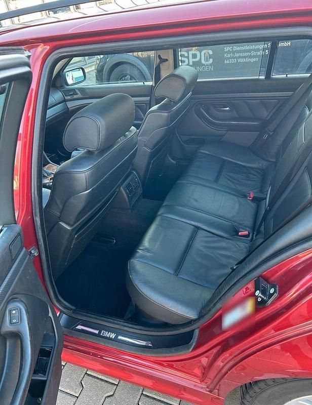 Second-hand BMW 530 218 CP (160 kW) 2000 Roșu Break