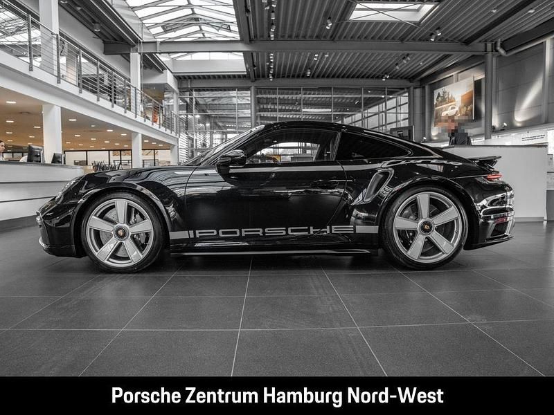 Neu Porsche 992 650 PS (478 kW) 2025 Schwarz
