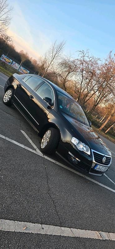 Gebraucht VW Passat 105 PS (77 kW) 2007 Schwarz Limousine