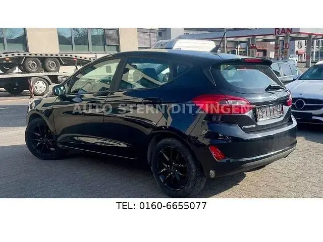 Gebraucht Ford Fiesta Cool & Connect 86 PS (63 kW) 2020 Schwarz Kleinwagen