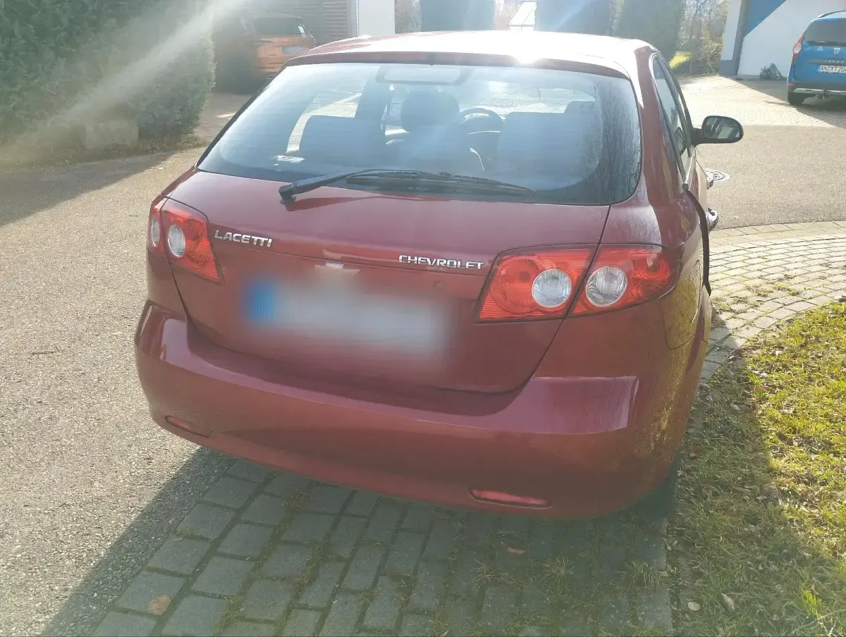 Gebraucht Chevrolet Lacetti 109 PS (80 kW) 2007 Rot Limousine