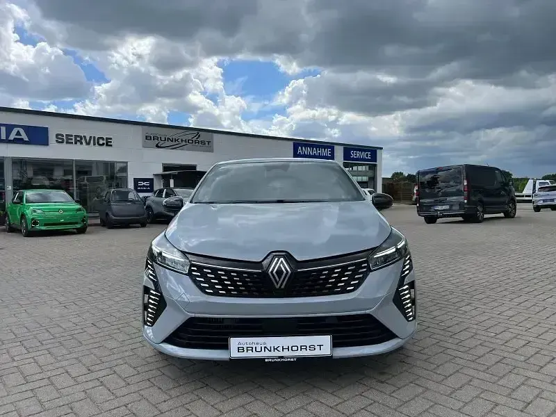Gebraucht Renault Clio Techno 91 PS (66 kW) 2025 Rafalegrau Kleinwagen