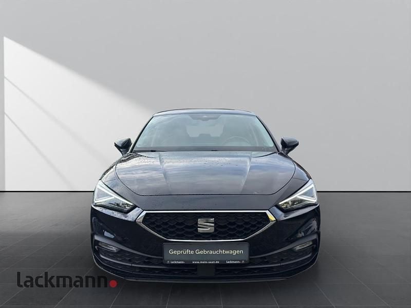 Gebraucht Seat Leon Style 131 PS (96 kW) 2021 Schwarz Limousine