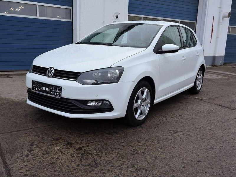 Gebraucht VW Polo Trendline 60 PS (44 kW) 2014 Pure white Kleinwagen