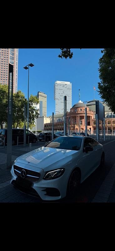 Gebraucht Mercedes E350 286 PS (210 kW) 2019 Weiß Coupé