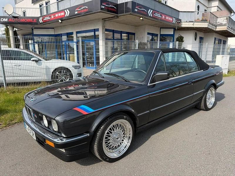 Gebraucht BMW 325 Cabriolet M Sport 171 PS (125 kW) 1992 Schwarz Cabrio