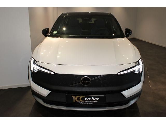 Neu Volvo EX30 CC Performance 314 kW (428 PS) 2025 Weiss SUV