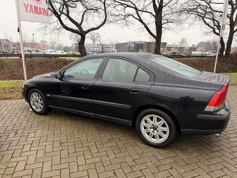 Gebraucht Volvo S60 140 PS (102 kW) 2004 Schwarz Limousine