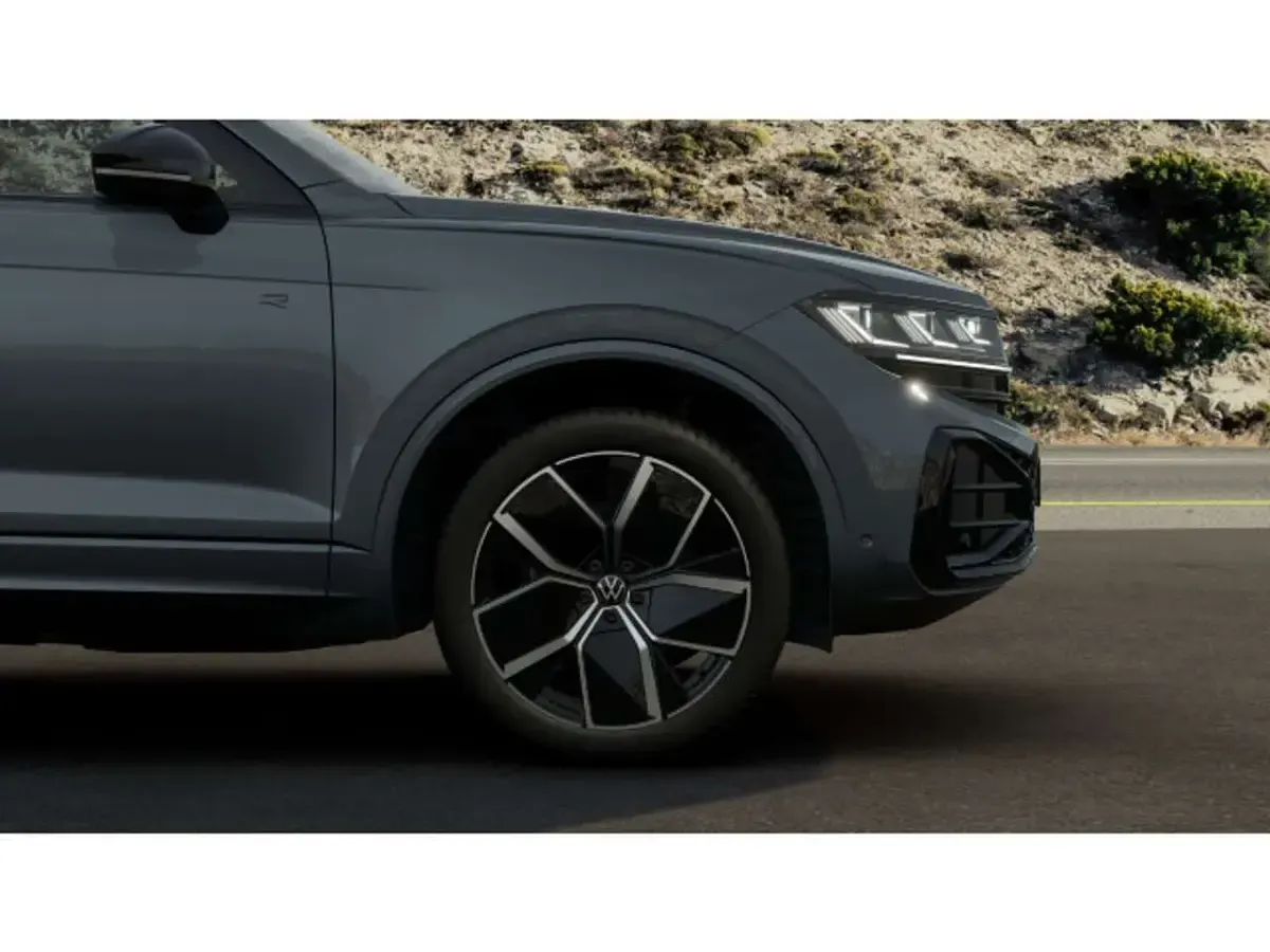 Gebraucht VW Tiguan Goal 150 PS (110 kW) 2025 Rot SUV