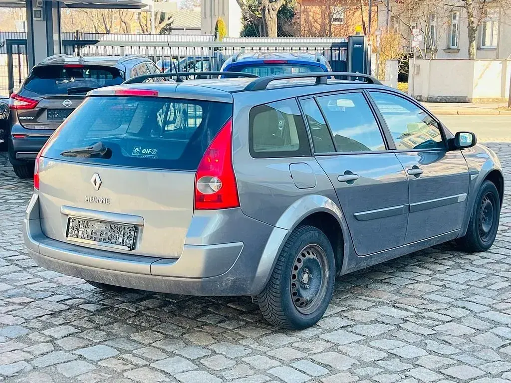 Gebraucht Renault Mégane II Dynamique 131 PS (96 kW) 2005 Grau Limousine
