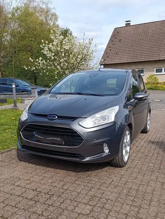 Używany Ford B-MAX 140 KM (102 kW) 2016 Szary Minivan