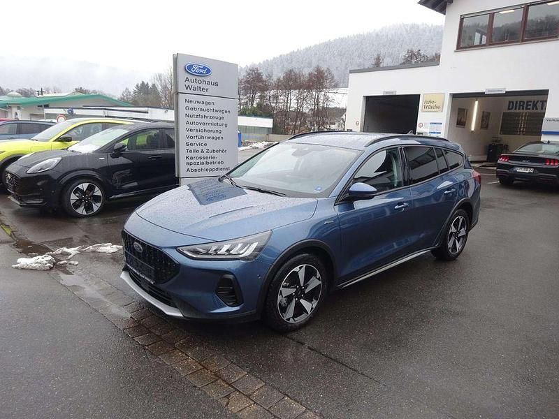 Gebraucht Ford Focus Active X 155 PS (114 kW) 2025 Chromablau metallic Kombi