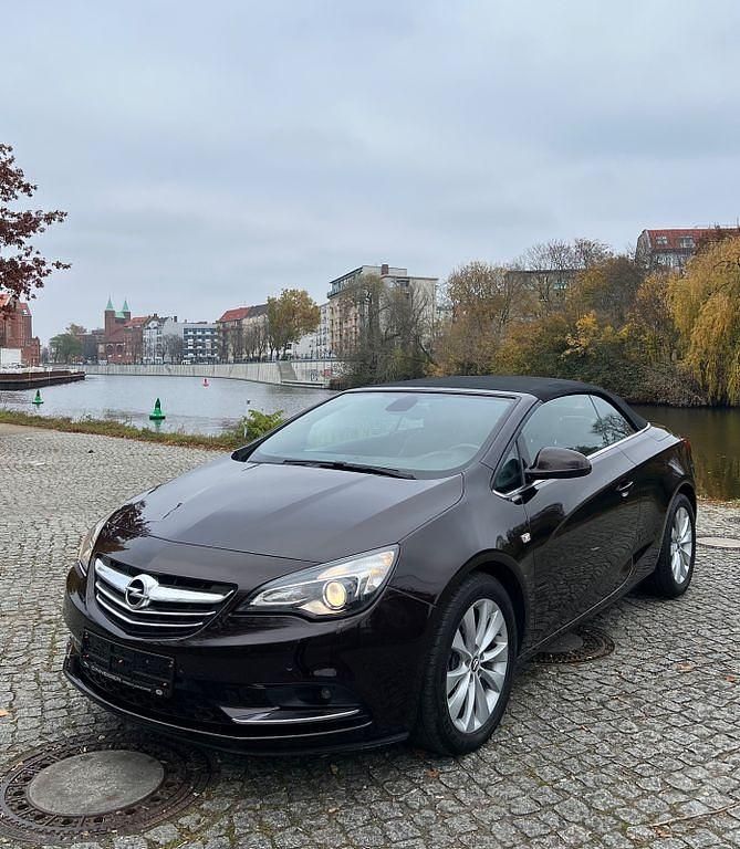 Gebraucht 2017 Opel Cascada Cabrio | 10.600 € (Superpreis) - Bild 1/4