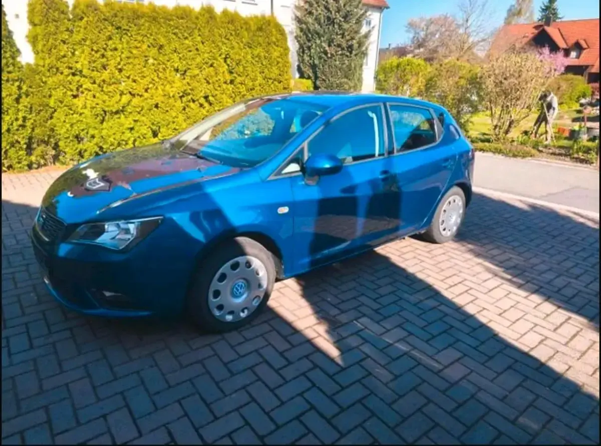 Gebraucht Seat Ibiza 90 PS (66 kW) 2015 Blau Limousine