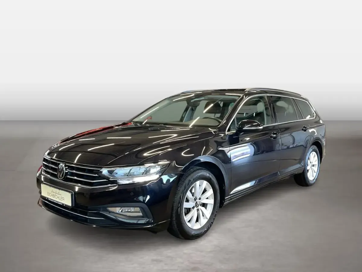 Gebraucht VW Passat Business 150 PS (110 kW) 2023 Deep black perleffekt (metallic) Kombi